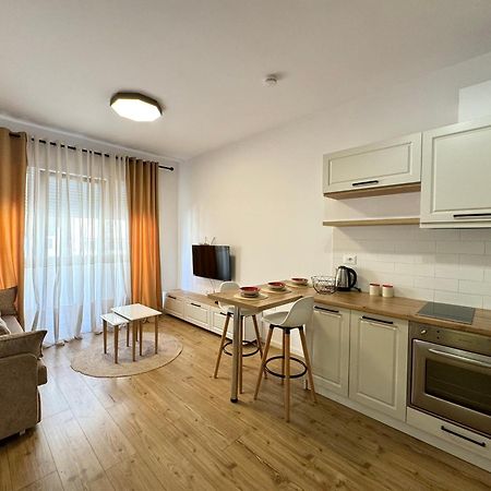 Apartment In The Heart Of Old Bazaar, Tirana - Hana Apartments Экстерьер фото